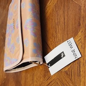 NEW Nine West traveler bag.